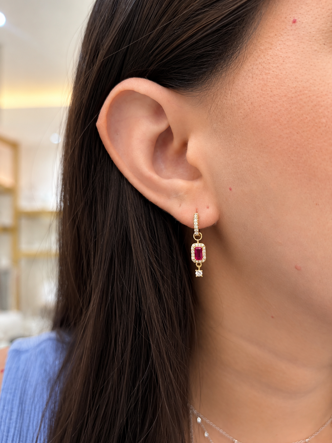 Arete Rectangulo Rojo