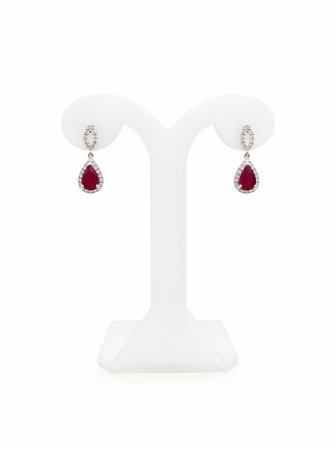 Arete Pear Shape Rubi