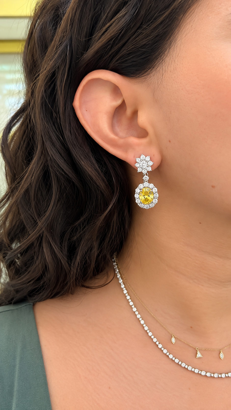 Yellow lady di aretes